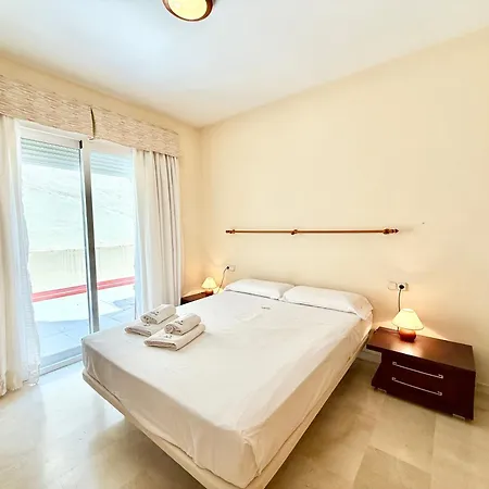 Center Ii - Eaw Homes Marbella